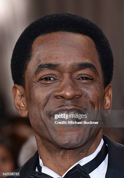 Actor Dwight Henry arrives at the Oscars at Hollywood & Highland Center on February 24, 2013 in Hollywood, California.