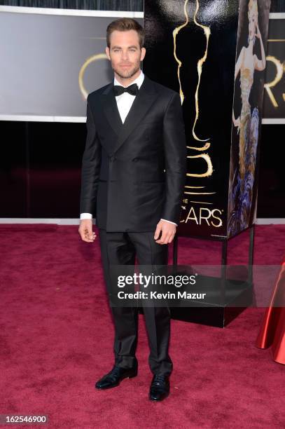 Actor Chris Pine arrives at the Oscars held at Hollywood & Highland Center on February 24, 2013 in Hollywood, California.