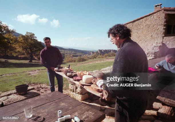Gianni Ledu, Goats And Pigs Breeder, Manufacturer Of Organic Products. Dans le Lubéron, dans la propriété de la ferme auberge 'Le Castellas' deux...