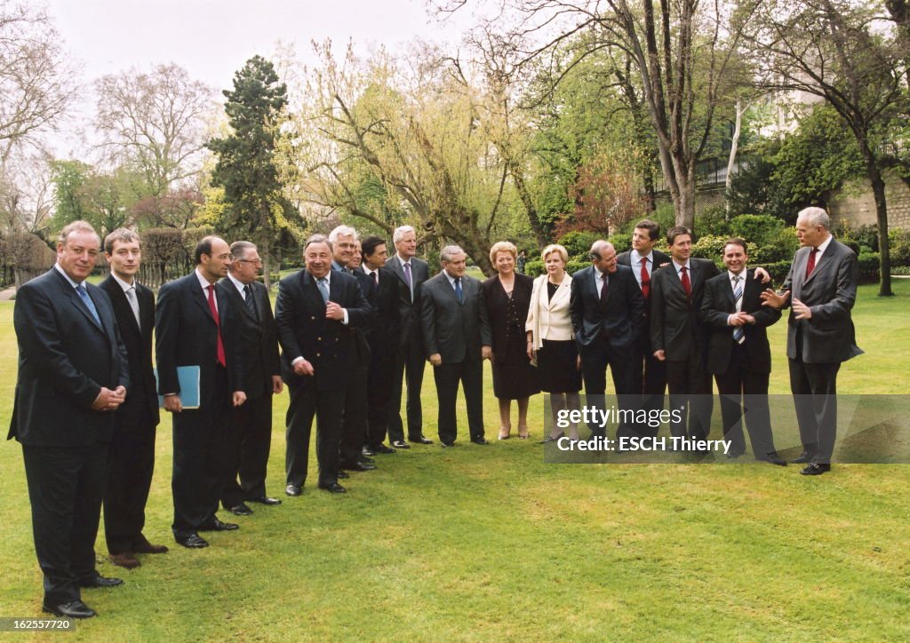 New Ministers Of Government Raffarin 3