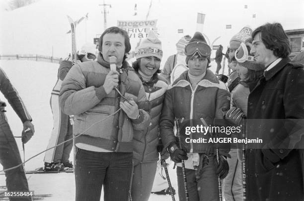 Ski World Cup 1977 In Saint-Gervais. Saint-Gervais, 28 janvier 1977 : coupe du monde de ski, slalom spécial féminin : l'équipe de France avec Perrine...