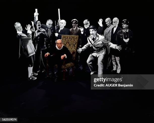 Louis De Funes And His Characters Posing In Studio. En France, à Paris, en février 1980, Louis DE FUNES, acteur, portant son costume du personnage...