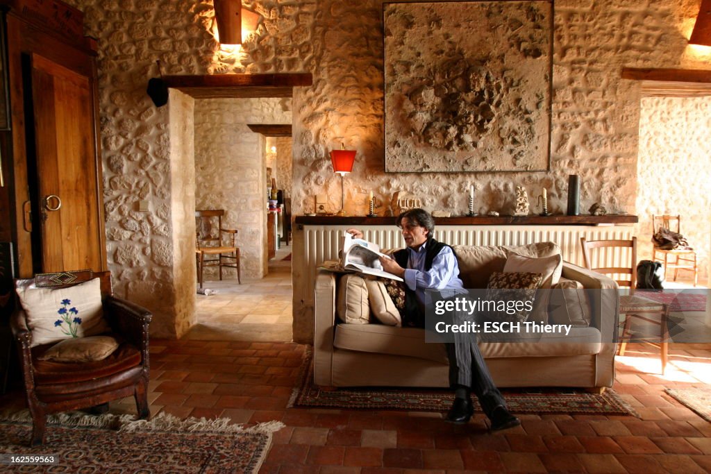 Herve Vilard At Home In Celette. Hervé VILARD, qui vient d'écrire son... News Photo - Getty Images