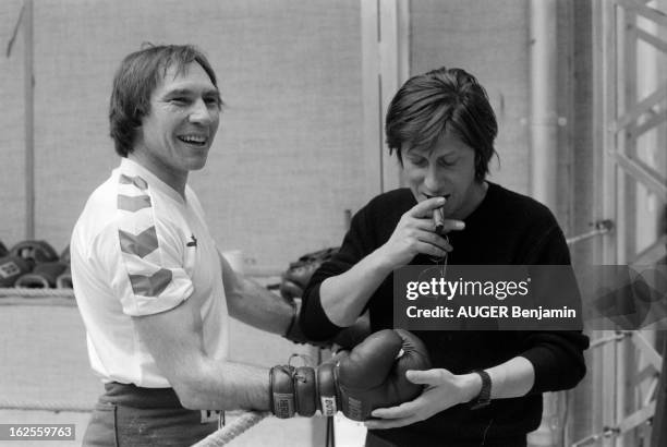 Rendezvous With Jacques Dutronc. Jacques DUTRONC et Jean-Claude BOUTTIER dans une salle de boxe, février 1981.