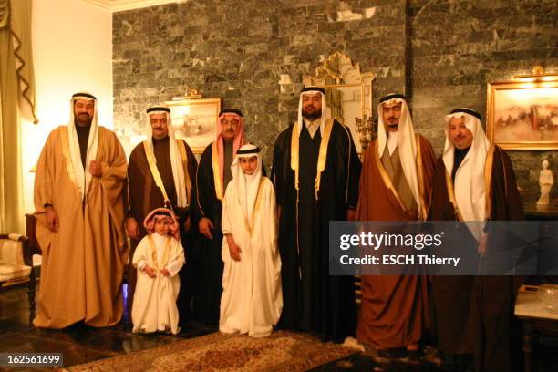 Shammar 16 Al Shammar Tribe Stock Photos, High-Res Pictures, and Images - Getty ...