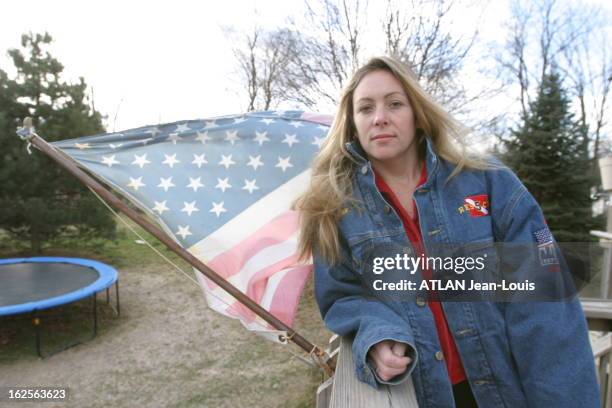 Firefighters Of September 11Th Burned By Fire Of Love. "Les veuves Blanches du 11 Septembre" : le pompier Gerry KOENIG a quitté son épouse Mary pour...