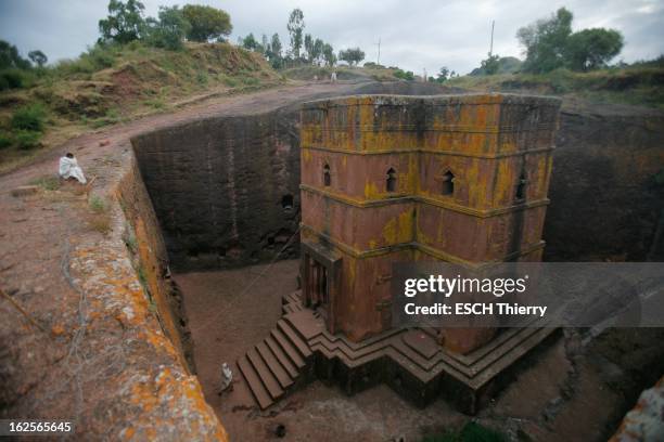 In The Footsteps Of The Queen Of Sheba. L'écrivain Marek HALTER est parti en Ethiopie à la recherche des vestiges du royaume mythique de l'amoureuse...