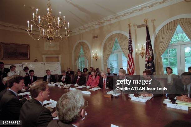 Bill Clinton At The White House. Washington, 20 juin 1996, le président américain Bill CLINTON à la Maison-Blanche. Bill CLINTON reçoit des...