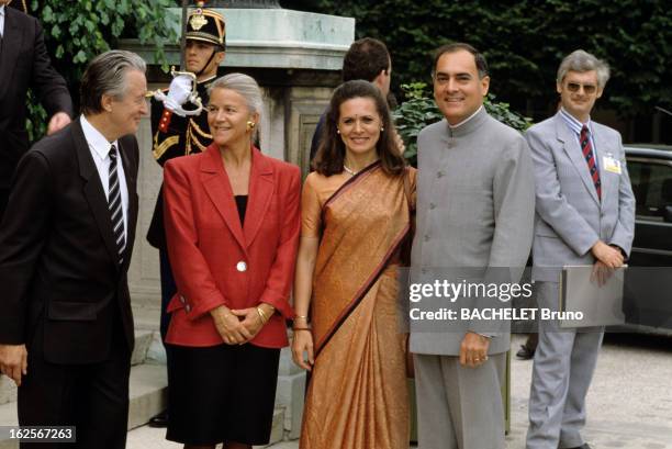 Lunch At The Hotel De Lassay For The Bicentennial Of The French Revolution. Paris - 14 juillet 1989 - A L'HOTEL DE LASSAY, lors d'un déjeuner offert...