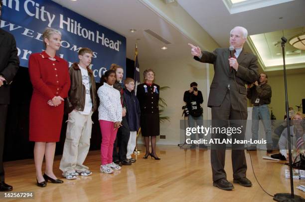 American Presidential Elections Of November 2000 Election Campaign Of John Mac Cain. Aux Etats-Unis, en Caroline du Sud, en février 2000, à...