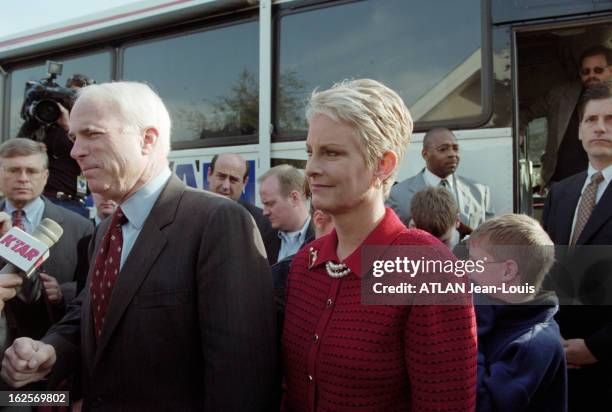 American Presidential Elections Of November 2000 Election Campaign Of John Mac Cain. Aux Etats-Unis, en Caroline du Sud, en février 2000, à...