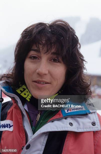 Winter Olympic Games Of Albertville 1992 Super G Woman. Aux Jeux Olympiques d'Albertville, portrait de la skieuse française Carole MERLE,...