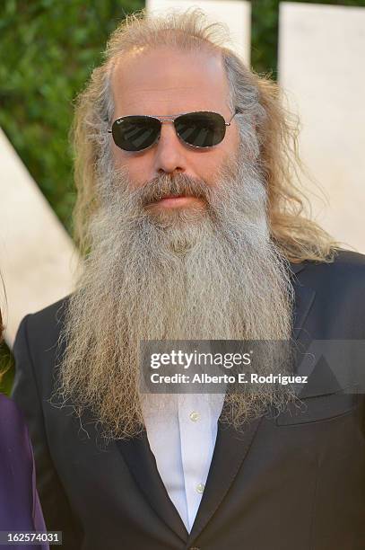 Record producer Rick Rubin arrives at the 2013 Vanity Fair Oscar Party hosted by Graydon Carter at Sunset Tower on February 24, 2013 in West...