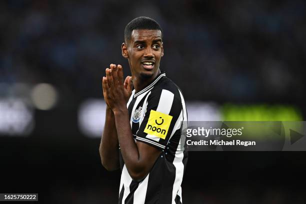 Alexander Isak of Newcastle United reacts during the Premier League match between Manchester City and Newcastle United at Etihad Stadium on August...