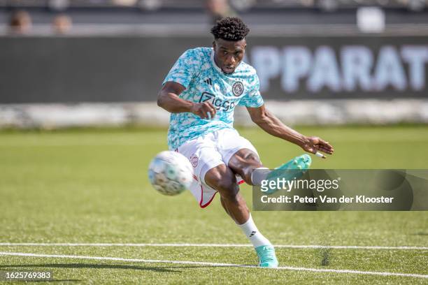 West Ham struggling to reach agreement with Ajax in pursuit of Mohammed Kudus