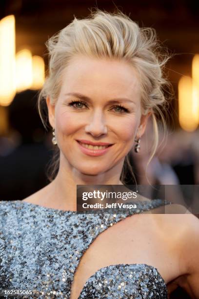 Actress Naomi Watts arrives at the Oscars at Hollywood & Highland Center on February 24, 2013 in Hollywood, California.