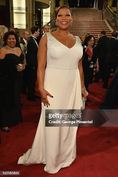 Actress Queen Latifah arrives at the Oscars at Hollywood & Highland Center on February 24, 2013 in Hollywood, California.