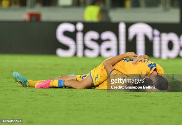 Players of Frosinone Calcio celebrate the victory after the Serie A TIM match between Frosinone Calcio and Atalanta BC at Stadio Benito Stirpe on...