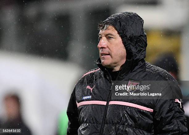 Alberto Malesani, head coach of Palermo looks on during the Serie A match US Citta di Palermo and Genoa CFC at Stadio Renzo Barbera on February 23,...