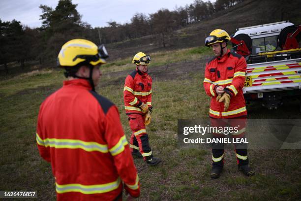 Uk Fire Rescue 4,514 Uk Fire Rescue Stock Photos, High-Res Pictures, and Images ...