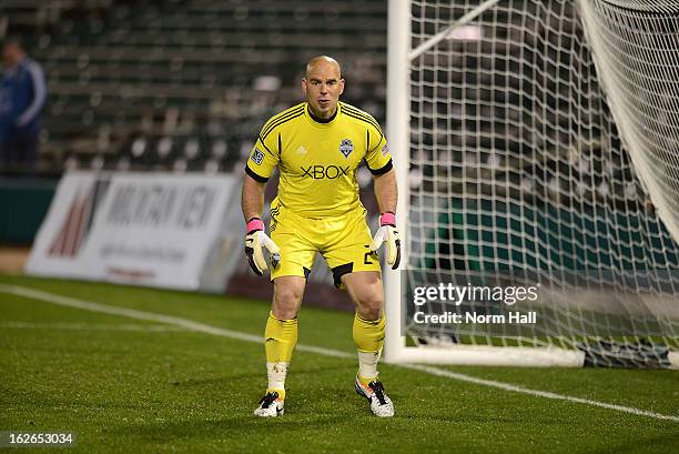 Marcus Hahnemann of the Seattle Sounders gets ready to make a save against the New York Red Bulls at Kino Sports Complex on February 20, 2013 in...