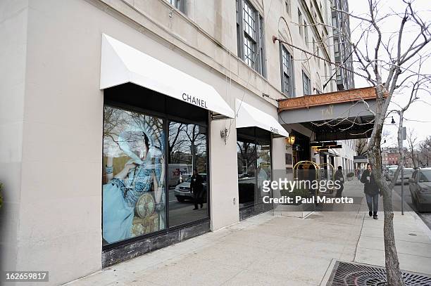 16 Chanel Store Boston Photos and Premium High Res Pictures - Getty Images