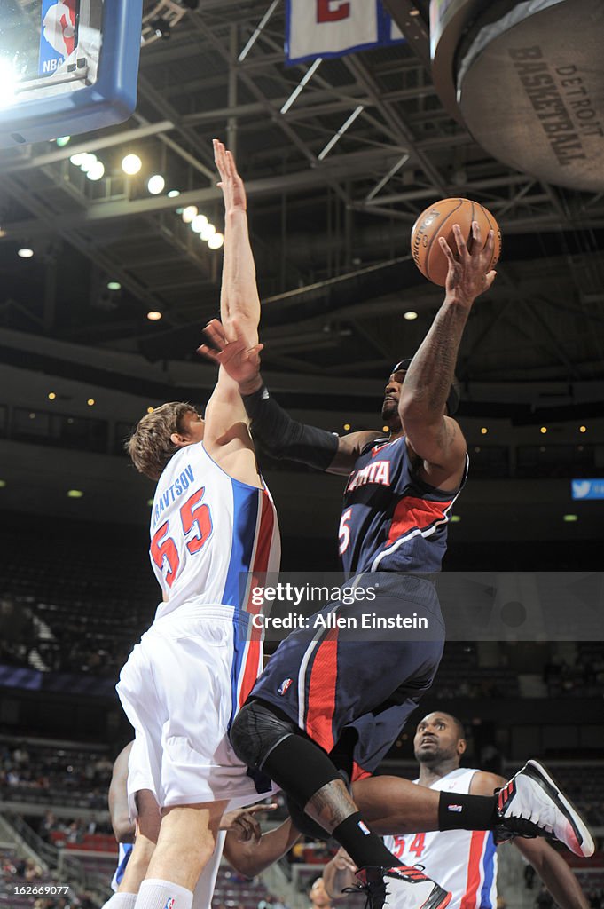 Atlanta Hawks  v Detroit Pistons