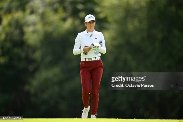 Azahara Munoz of Spain prepares to play her tee shot from the 6th hole on Day Four of the ISPS HANDA World Invitational presented by AVIV Clinics at...
