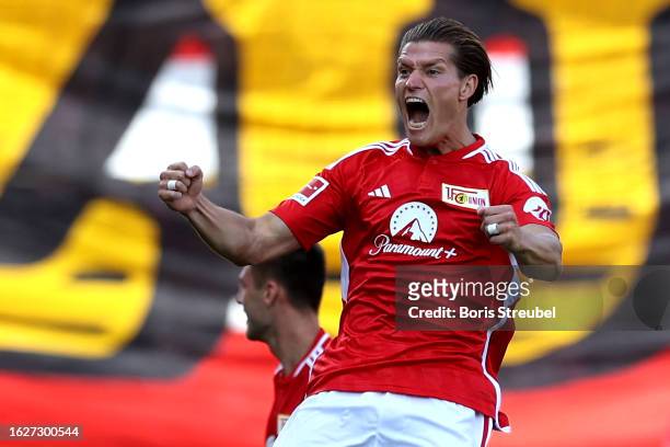 Kevin Behrens of 1. FC Union Berlin celebrates after scoring the team's first goal during the Bundesliga match between 1. FC Union Berlin and 1. FSV...