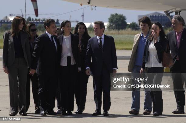 Release Of Ingrid Betancourt: Arrival In France. Libération de l'otage franco-colombienne Ingrid BETANCOURT après six ans et quatre mois de...