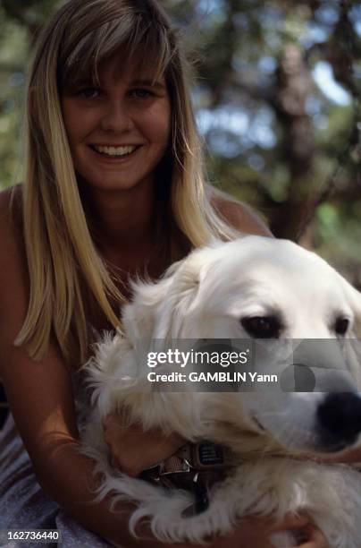 Rendezvous With Zuleika Bronson. Le 23 aout 1989, portrait de Zuleika BRONSON, la fille de Charles BRONSON et de Jill IRELAND, souriante, avec un...