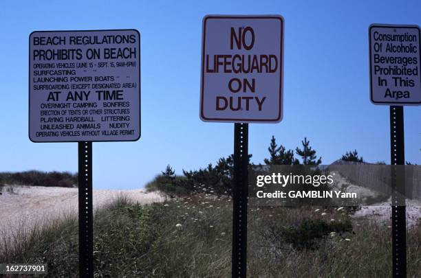 The Residences Of Stars Of Hampton / Long Island. Etats-Unis, Long Island, 17 juillet 1995, les résidences de stars dans les quartiers de Hampton...