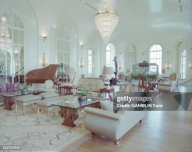 Notice Of Sale Of Lady Mary Fairfax Triplex In New York. A New York, en juillet 1996, les différentes pièces de l'appartement le plus cher des...