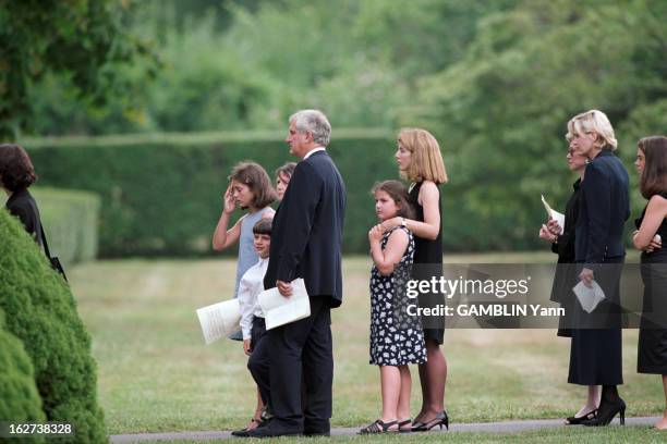 Funeral Of Anthony Radziwill In East Hampton. Lee et Carole Ann Radziwill - Ed et Caroline Schlossberg et leurs 3 enfants, Rose, Tatiana et John - Le...