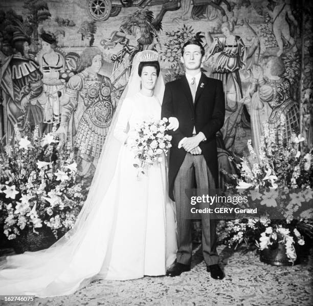 The Marriage Of Prince Hans-Adam Of Liechtenstein With Mary Kinsky Von Wchinitz Und Tettau. Vaduz - 30 juillet 1967 - Dans une des soixante douze...
