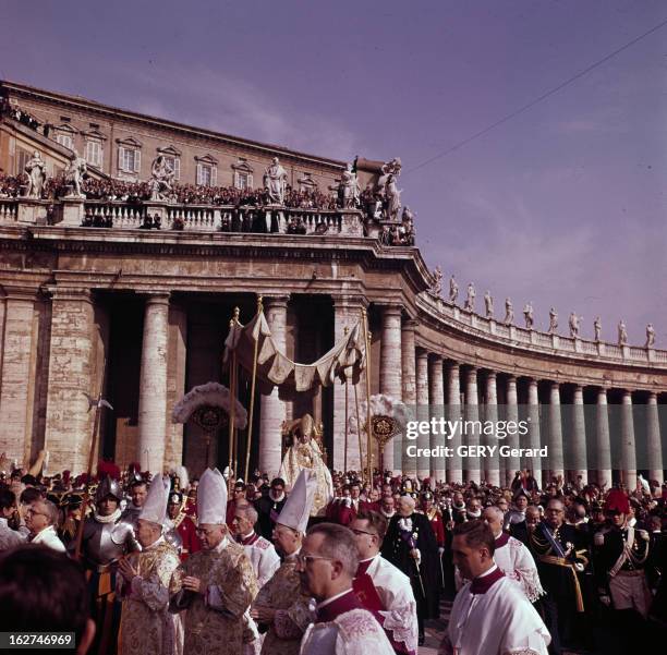 Cousil Rome Le Concile De Pierre Photos and Premium High Res Pictures - Getty Images