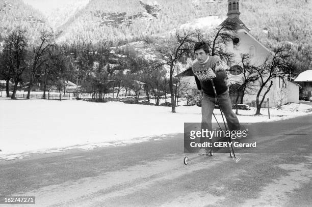 Rendezvous With Cross-Country Skier Jean-Paul Pierrat. En mars 1978, à la montagne, en Haute-Savoie, le champion de France de ski de fond, Jean-Paul...