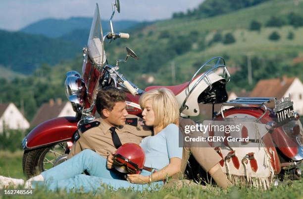 Johnny Hallyday During His Military Service. Offenburg - juin 1964 - Lors de son service militaire au 43e Régiment blindé d'infanterie de marine, à...