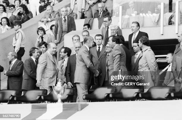 Final Of Soccer French Cup 1979 Fc Nantes - Aj Auxerre . A Paris, le 16 juin 1979, L'équipe du FC NANTES bat l'AJ AUXERRE 4 à 1 après prolongations...