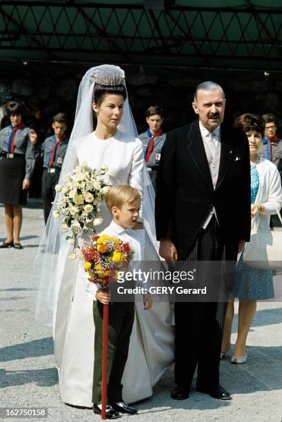 The Marriage Of Prince Hans-Adam Of Liechtenstein With Mary Kinsky Von Wchinitz Und Tettau. Vaduz - 30 juillet 1967 - A l'occasion de son mariage...