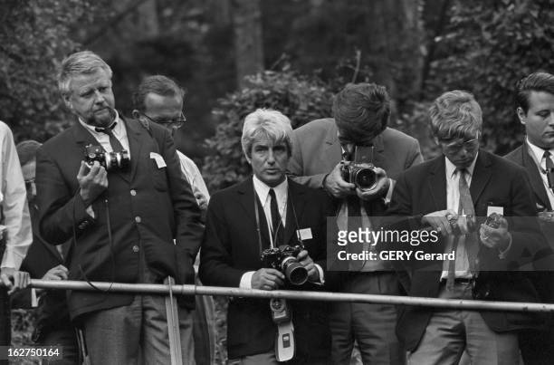 The Marriage Of Prince Hans-Adam Of Liechtenstein With Mary Kinsky Von Wchinitz Und Tettau. Vaduz - 30 juillet 1967 - un parterre de photographes...