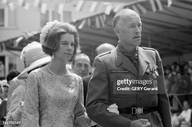 The Marriage Of Prince Hans-Adam Of Liechtenstein With Mary Kinsky Von Wchinitz Und Tettau. Vaduz - 30 juillet 1967 - Lors du mariage du prince...