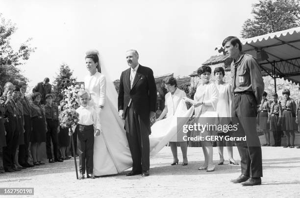 The Marriage Of Prince Hans-Adam Of Liechtenstein With Mary Kinsky Von Wchinitz Und Tettau. Le 30 juillet 1967 - Lors de son mariage avec le prince...