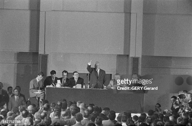 Summit Conference In Paris. Paris, le 18 mai 1960, Conférence au sommet, entre les quatre pays administrateurs de Berlin. Elle échoue suite à...