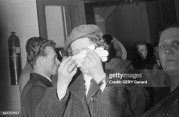 Trial Of Jean-Claude Vivier And Jacques Sermeus In Versailles. A Versailles, en février 1958 se tient le procès de Jean-Claude VIVIER et Jacques...