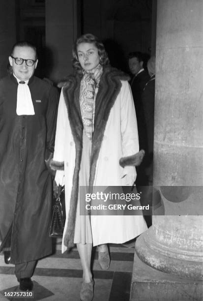 Ingrid Bergman And Roberto Rossellini At The Courthouse For The Custody Of Their Three Children. France, 19 janvier 1959, l'actrice suédoise Ingrid...