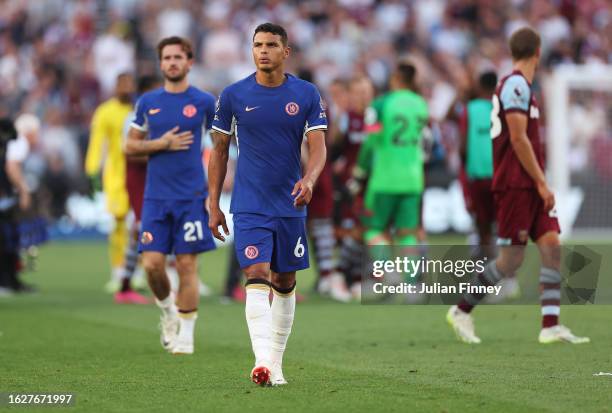 Thiago Silva of Chelsea looks dejected after the team's defeat in the Premier League match between West Ham United and Chelsea FC at London Stadium...