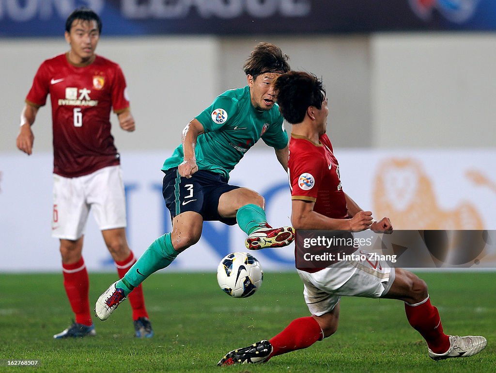 Guangzhou Evergrande (CHN) v Urawa Red Diamonds (JPN) - AFC Champions League