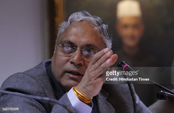Indian Railway Board Chairman Vinay Mittal talking with media persons at Press conference after Railway Minister Pawan Kumar Bansal presented railway...