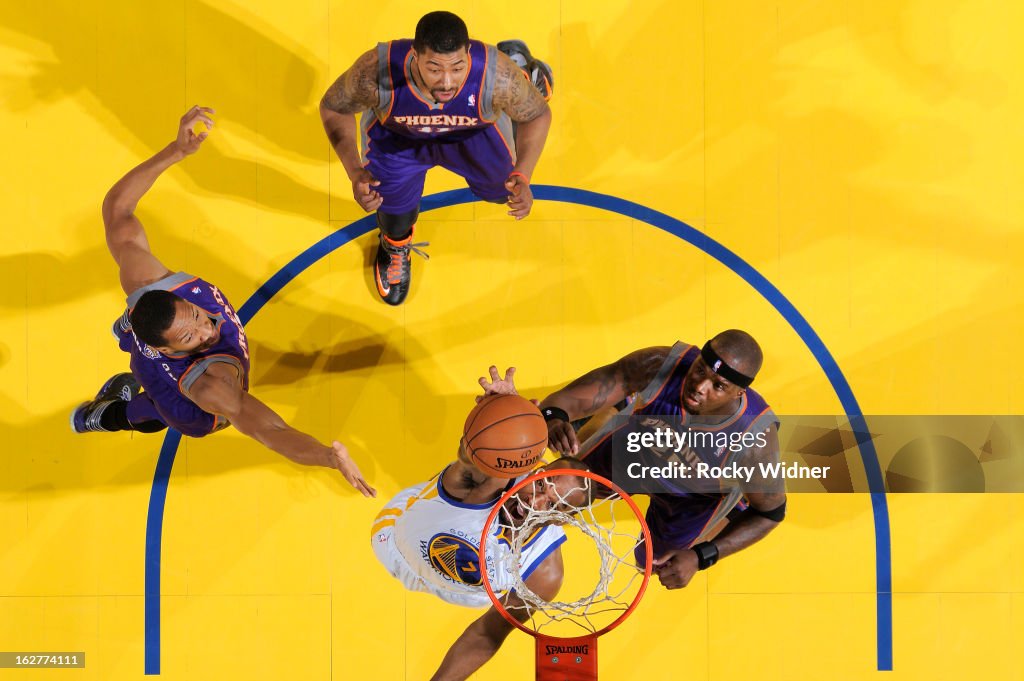 Phoenix Suns v Golden State Warriors